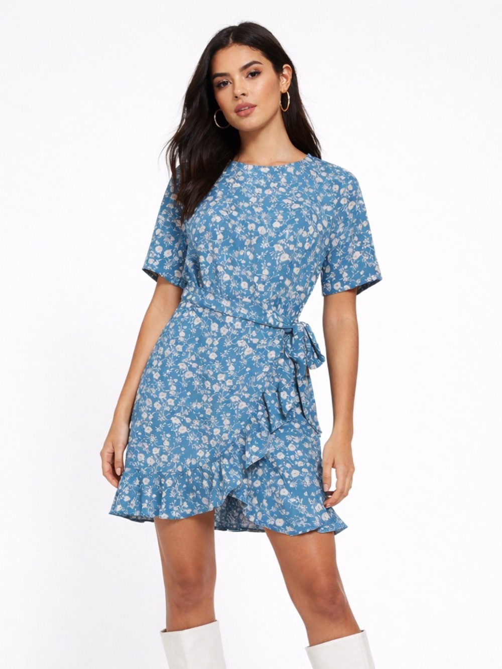 Nasty Gal 🩶 Blue Floral Wrap Romper